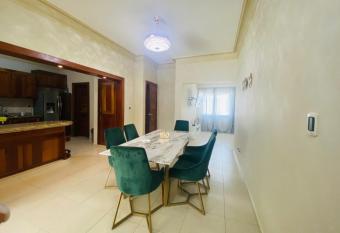 Apartamento totalmente amueblado has Balcony rooms