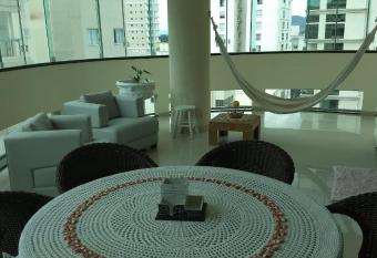 Lindo apto Meia Praia Itapema, 3 quartos, 3 ar has Balcony rooms