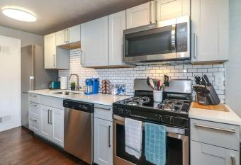 Holly First Floor 2 King Beds has Balcony rooms