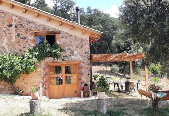 Turisme rural la Paradella ( Apartament tur  stic l Alzina) has Balcony rooms