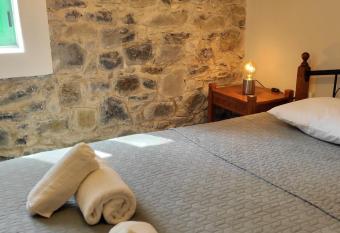 ThePlatres.Nest has Balcony rooms