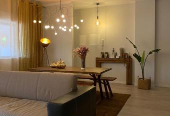 Pombal Suite has Balcony rooms