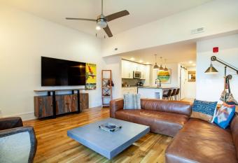 CityCentric Knoxville Townhome Old City access has Balcony rooms