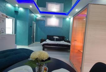 Apartman Melody allows 18 year olds to book a room