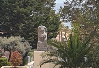 T2 - terrasse vue mer -    500m de la plage - parking priv   - arriv  e autonome has Balcony rooms