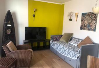 Deichkind Superhost mit Terrasse has Balcony rooms