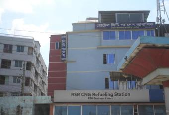 Hotel City Palace Residence allows 18 year olds to book a room