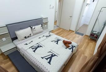 Lovely 2BR Unit Pet Friendly Melaka City Centre has Balcony rooms