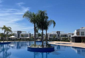 FourSeason Life has Balcony rooms