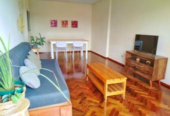 Amplio depto de 2 dormitorios, Zona Plaza Uruguaya has Balcony rooms