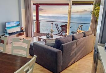 Residence Jolie Beach - OFFICIAL WEB SITE allows 18 year olds to book a room