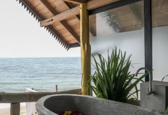 Forget Me Not has Balcony rooms