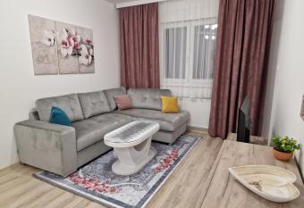 Apartman Remeta has Balcony rooms