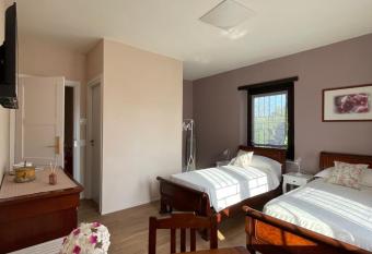 B&B Cascina Cortassa has Balcony rooms