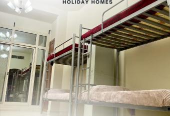 Robin Hostel Dubai allows 18 year olds to book a room