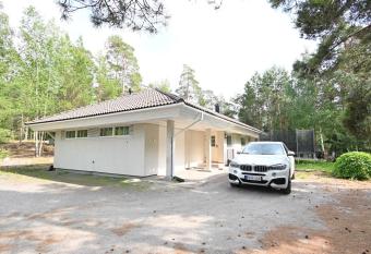 Spacious residential house with jacuzzi has rooms with a private hot tub