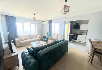 Nice appartment in Kusadasi, Turkey, 3 room has Balcony rooms