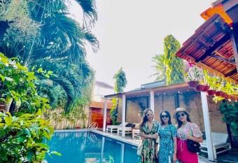 HANZ Front Hotel Ambedo Phu Quoc allows 18 year olds to book a room