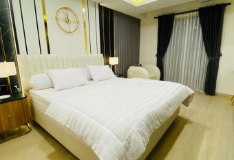 Apartemen Yudhistira 1808 BY RRmanagemen has Balcony rooms