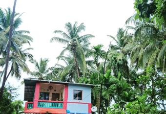 Bageecha B&B has Smoking/Balcony rooms