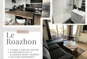 Le Roazhon, Rennes m  tropole has Balcony rooms