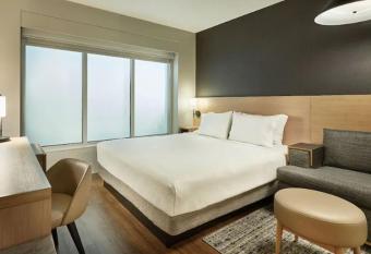 Hyatt Place Flagstaff allows 18 year olds to book a room