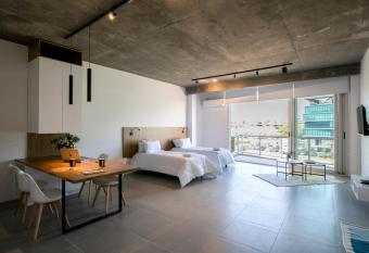 Departamento premium en Pilar 220 allows 18 year olds to book a room