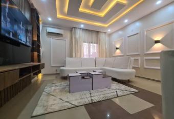 Lovely Apartments @ Wuse 2 has Balcony rooms