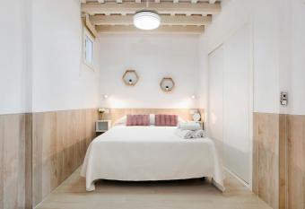 Apartamento Cobarrubias has Balcony rooms