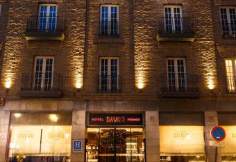 Hotel Dauro Premier allows 18 year olds to book a room