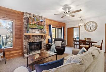 Beautiful Seven Springs- 2 Bed, 2 Bath Condo has Balcony rooms