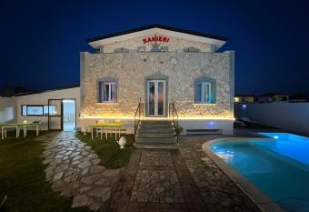 B&B Ranieri allows 18 year olds to book a room