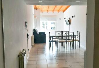 Lindo y c  ntrico departamento con vista al lago allows 18 year olds to book a room