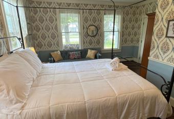 Chester Inn allows 18 year olds to book a room