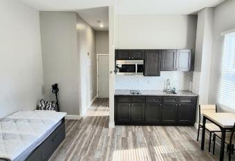 Great Studio Apartment by Universities has Balcony rooms