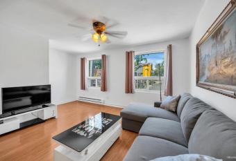 Zodiac 2-BDR 1-BATH Townhouse @ Woodbine beach II has Balcony rooms