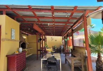 Casa amplia para vacacionar has Balcony rooms