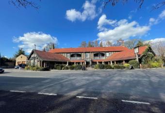 The Ribchester Arms has Balcony rooms