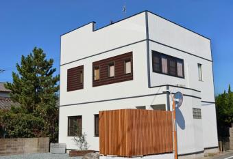          Resort       has Balcony rooms