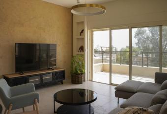          48                                has Balcony rooms