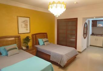 studio 190 allows 18 year olds to book a room