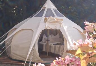 Glamping Altes Pastorat has Balcony rooms
