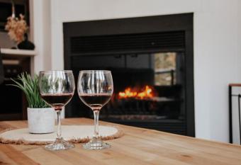 Suite 106 - Destination Mont-Orford allows 18 year olds to book a room