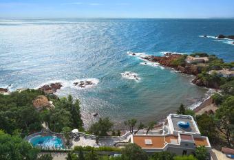 Villa d exception pieds dans l eau ! has Balcony rooms