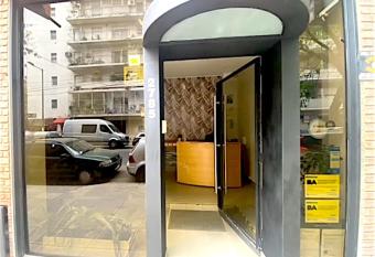 Ruda Hostel allows 18 year olds to book a room