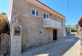 Casa do Sobrado Arouca has Balcony rooms