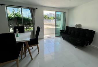 APARTAMENTO AMPLIO, MODERNO y TOTALMENTE EQUIPADO has Balcony rooms