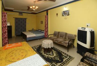Awantika Orchid Home stay has Balcony rooms