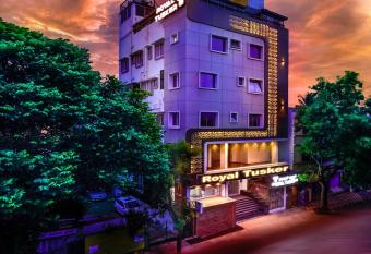 Royal Tusker Luxury Service Apartments allows 18 year olds to book a room