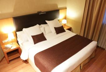 Hotel Sant Just allows 18 year olds to book a room